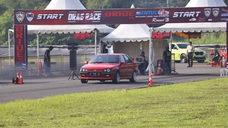 Peugeot 405 patahkan stigma negatif