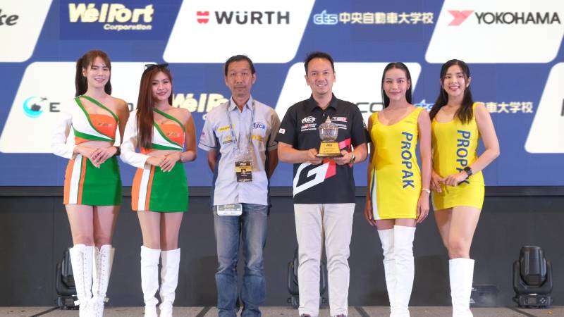 TB Adhi dapat special award dari AXCR 2025