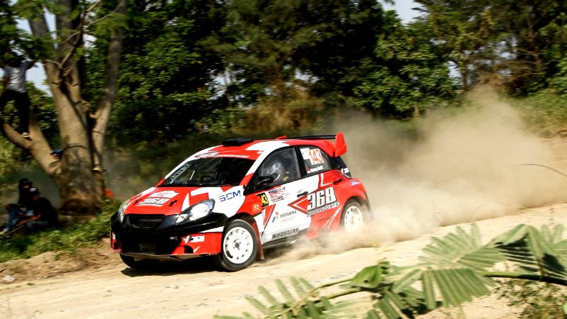 Fadil Wijaya kembali bangkit di Kejurnas Sprint Rally Semarang 2025