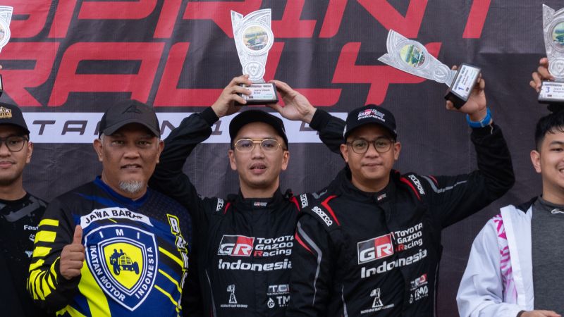 Ryan Nirwan berjaya di seri pertama Kejurnas Sprint Rally 2025