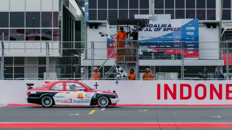Arie Aumos pembalap Indostar Motorsport
