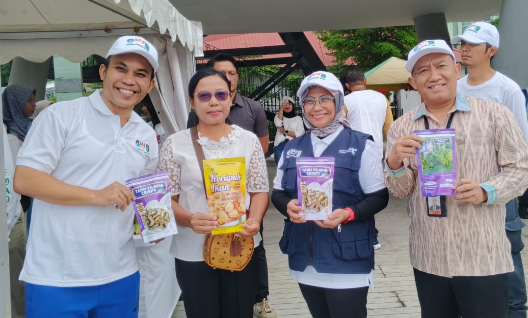 Wabup Simalungun Ajak Warga Jaga Kebersihan Danau Toba