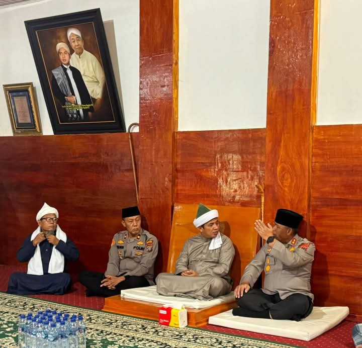 Kapolres Simalungun AKBP Marganda Aritonang Kunjungi Tuan Guru Batak, Pererat Tali Silaturahmi dan Nilai Kekerabatan