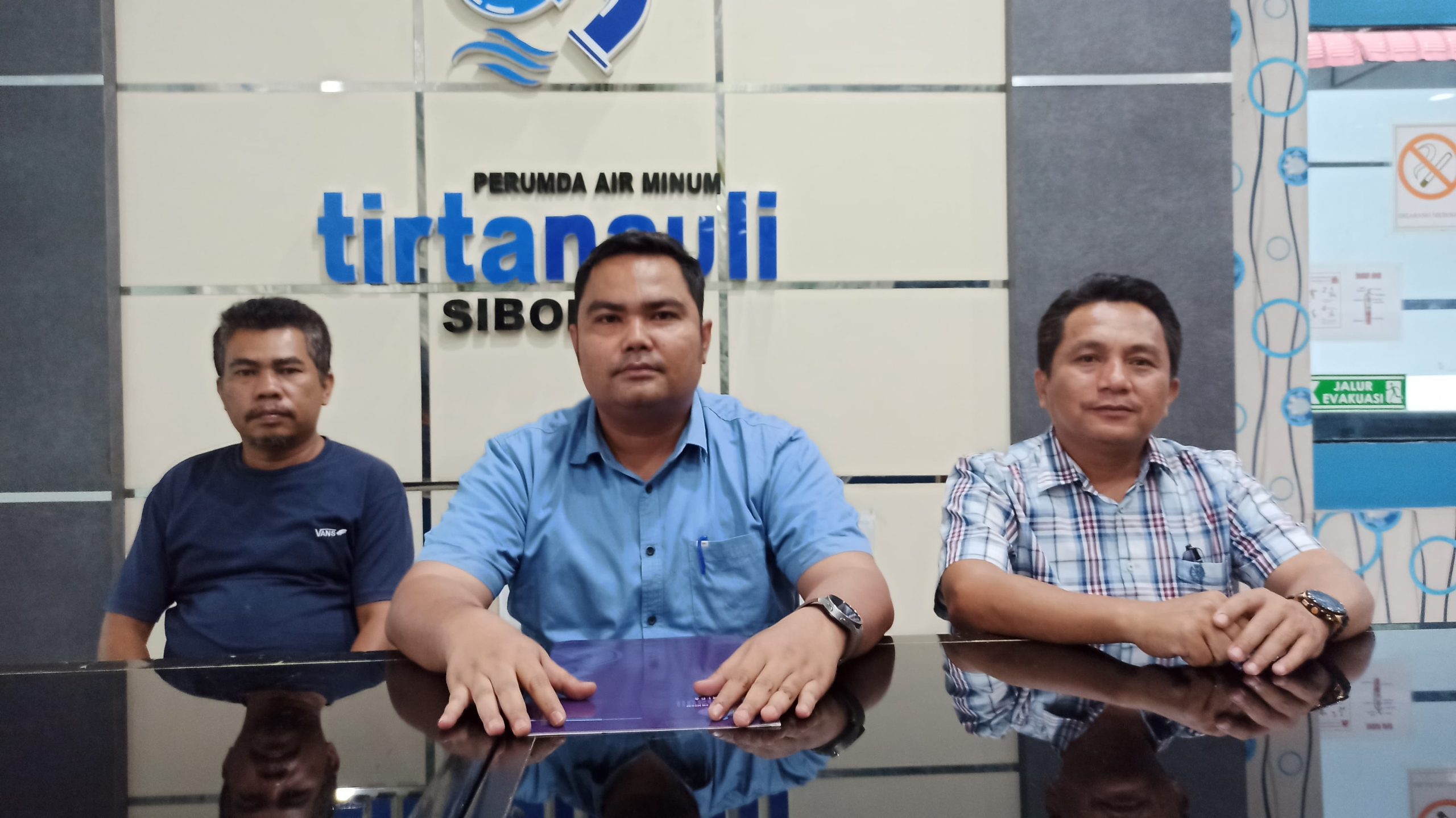Perumda Tirta Nauli Sibolga nyatakan akan menempuh jalur hukum terkait pernyataan dua eks calon pegawainya. ist