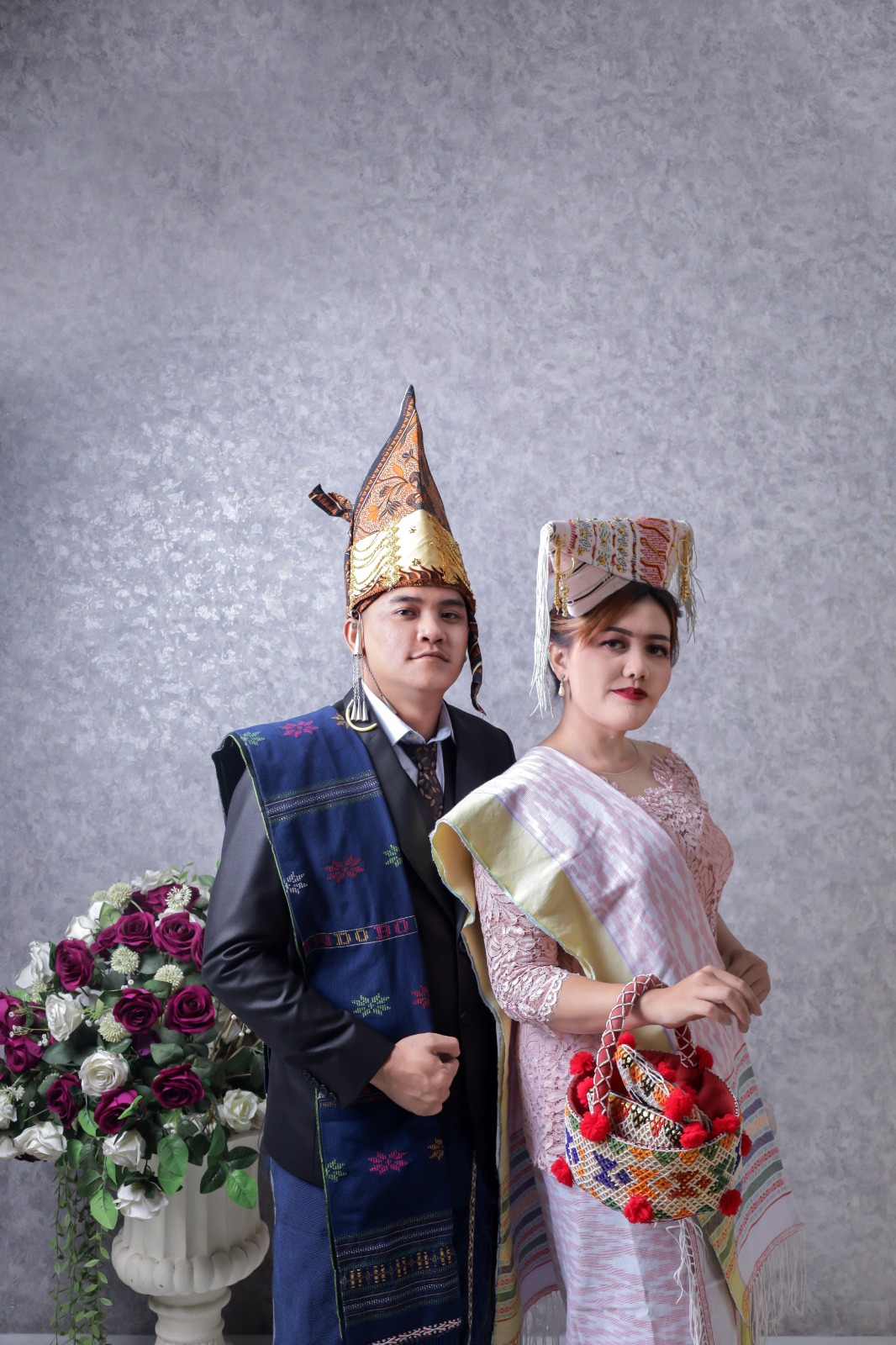 Wanda & Asri Buktikan: Dua Budaya, Satu Hati Wanda & Asri Buktikan: Dua Budaya, Satu Hati
