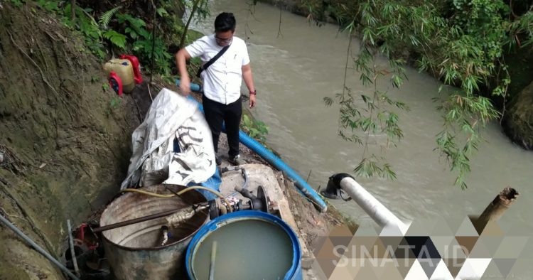 Lokasi penambangan di bantaran sungai yang tidak lagi beroperasi. ist