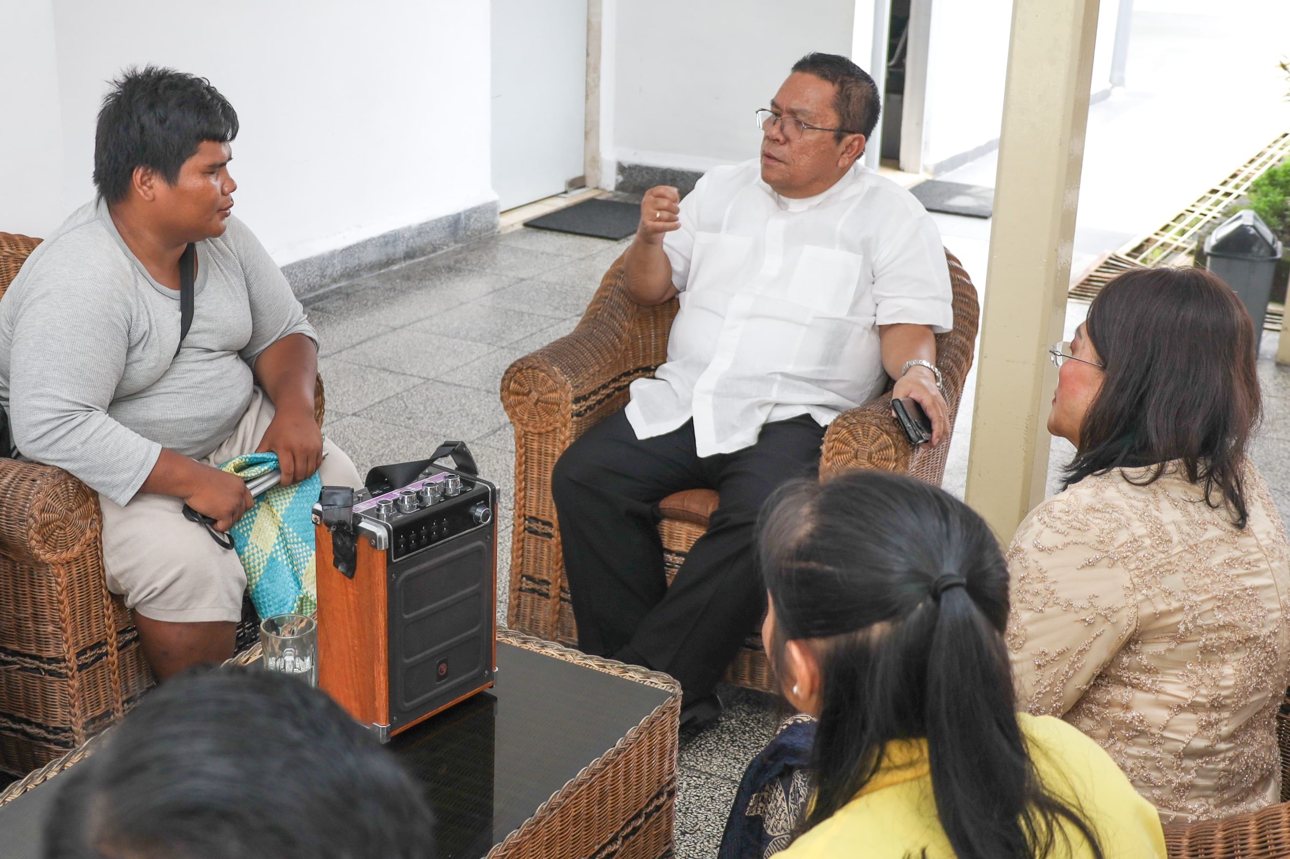 Walikota Wesly mengundang Heri Hulu di rumah dinas, Minggu, 15 Juni 2025. Ist