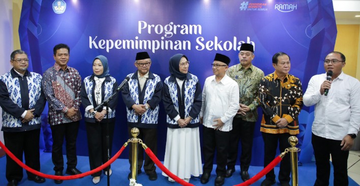 Ketua Komisi X DPR RI Hetifa saat