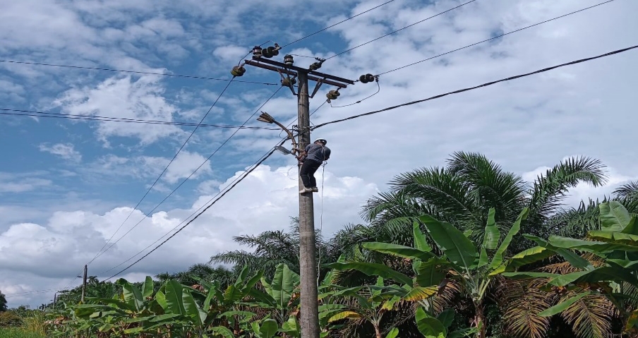 Dari Pompa Air sampai Lampu Jalan, Warga Dusun Maratur Cerita Kepedulian PT RAS Dari Pompa Air sampai Lampu Jalan, Warga Dusun Maratur Cerita Kepedulian PT RAS