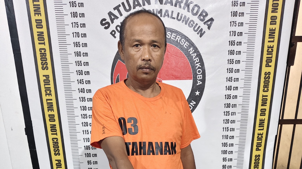 Tersangka diamankan polisi. ist