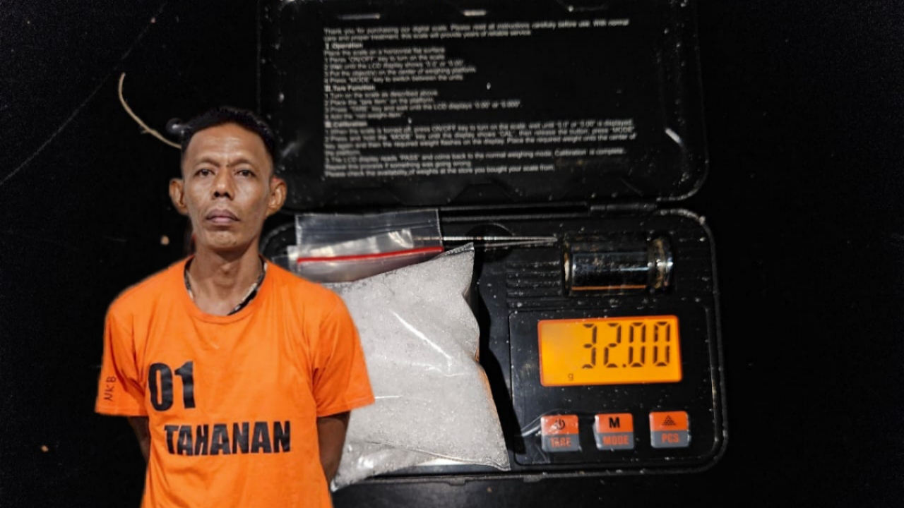 Pelaku dan barang bukti narkoba yang disita. ist