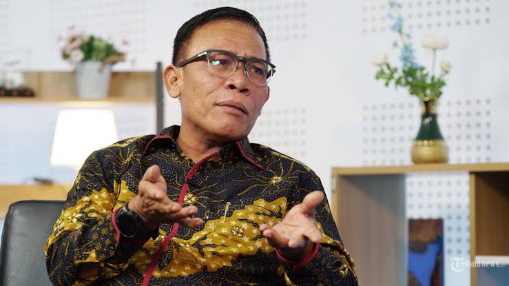 Bupati Tapanuli Tengah, Masinton Pasaribu.