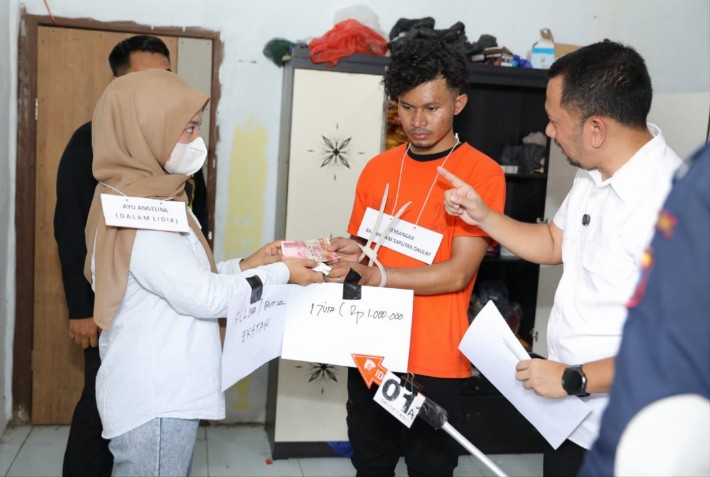 DPO Tersangka Sumber Ekstasi Dibekuk Poldasu Saat Prarekonstruksi di D4 Karaoke