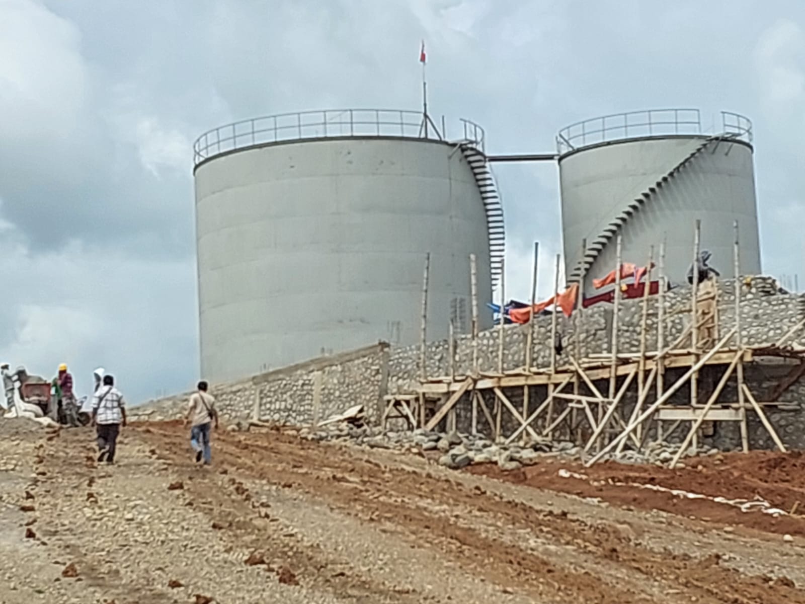 Bosrin Dorong Pendirian Pabrik Sawit Desa, Batu Godang Disiapkan Jadi Pusat Ekonomi Baru Bosrin Dorong Pendirian Pabrik Sawit Desa, Batu Godang Disiapkan Jadi Pusat Ekonomi Baru