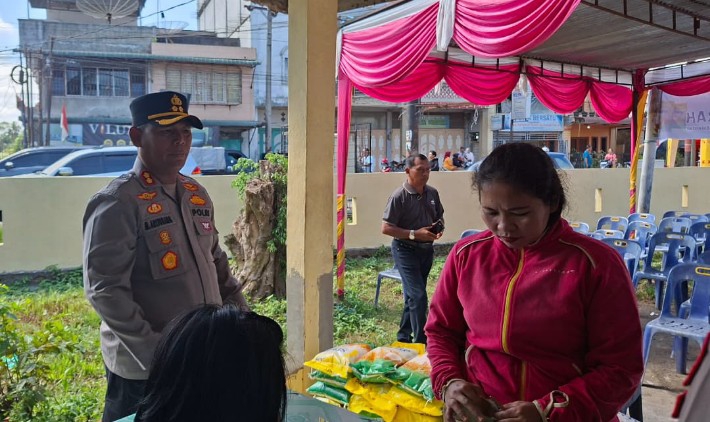 Pasar murah di Pos Polisi Kerasaan
