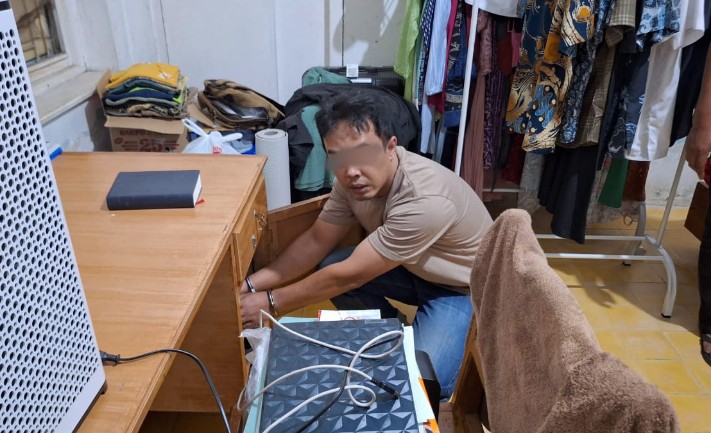 Salah satu tersangka yang dibekuk polisi