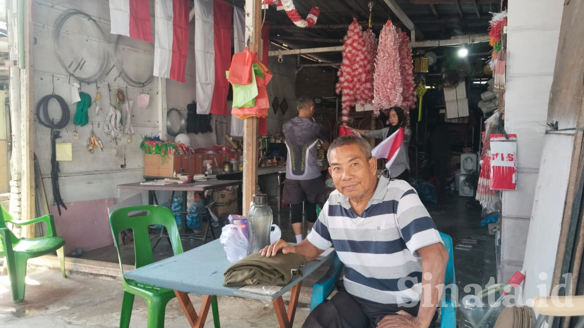 Dari Barang Bekas Jadi Cuan, Zul Toreh Raup Omzet Jelang Kemerdekaan