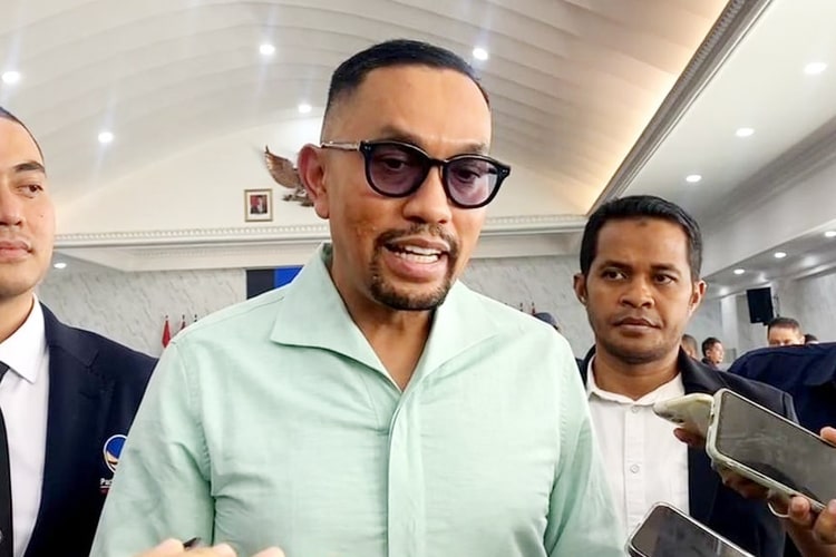 Ramai Seruan Bubarkan DPR, Ahmad Sahroni: Mental Tolol