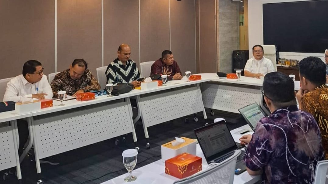 Pertemuaan Walikota Wesly dan pihak PTPN 3 di Jakarta. (foto: ist)