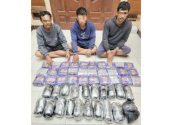 Direktorat Reserse Narkoba Polda Sumut Gagalkan Penyelundupan 30 Kg Sabu dan Liquid Vape di Perairan Labura