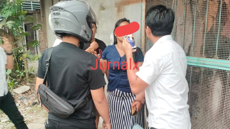 Tersangka MY br. P saat ditangkap Sat Narkoba Polres Pematangsianțar di TKP