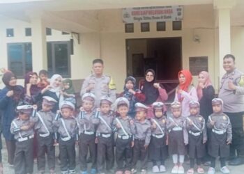 Polsubsektor Datuk Bandar Timur Terima Kunjungan Anak PAUD Soft Waturrohma