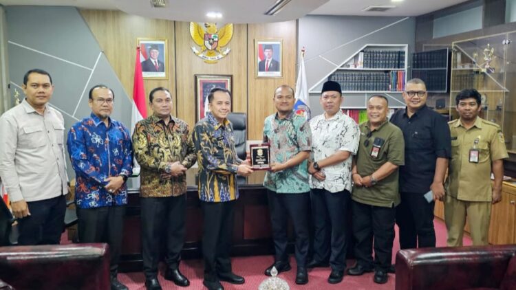 Wali Kota Tanjungbalai Temui Dirjen Keuangan Daerah Kemendagri