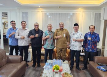 Wali Kota Tanjungbalai, Mahyaruddin Salim temui Dirjen Bina Adwil Safrizal ZA