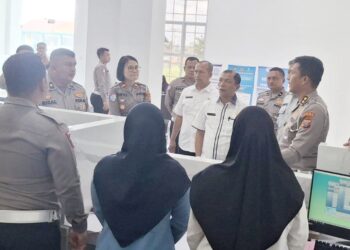 Kasat Lantas IPTU Devi Siringo-ringo dampingi Tim Supervisi Asistensi Pembina Samsat Provsu kunjungi Kantor Samsat UPT Simalungun