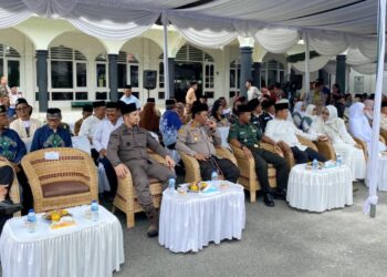 Polres Simalungun Hadiri Tepung Tawar Pemberangkatan 212 Jemaah Calon Haji Tahun 2025