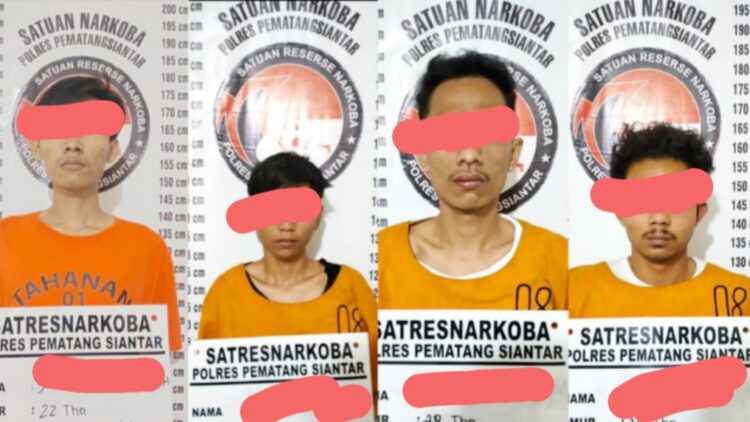 Keempat tersangka pengedar yang ditangkap