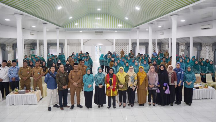 Wakil Wali Kota Tanjungbalai, Muhammad Fadly Abdina saat menerima Kunjungan Tim Supervisi TP PKK Provinsi Sumut yang dipimpin Siti Fadillah