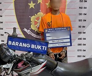 Pelaku Curanmor, Abas alias Bolong beserta barang bukti 