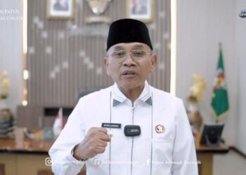 Bupati Simalungun, Dr. H. Anton Achmad Saragih, S.E. MM