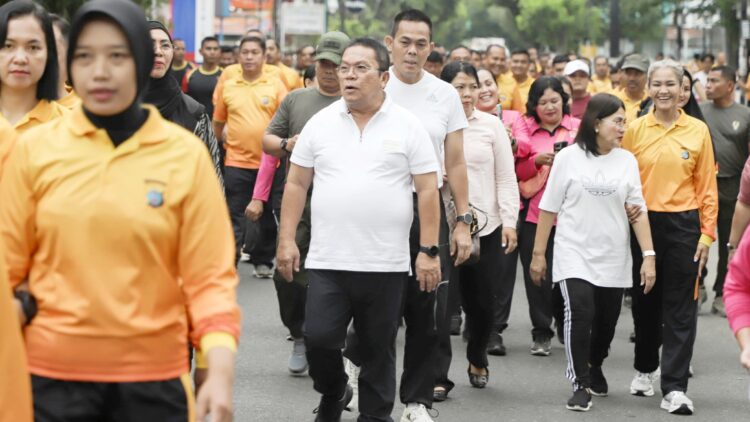 Polres Pematangsiantar Gelar Olahraga Bersama Sambut Hari Bhayangkara ke 79, Wesly Silalahi Hadir