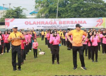 Polresta Deli Serdang menggelar kegiatan Olahraga Bersama
