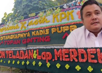 Papan bunga ucapan terima kasih kepada KPK pasca OTT Kepala Dinas PUPR Sumut, Topan Obaja Ginting atau Topan Ginting (TOP). (Foto Ist)