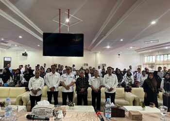 Wakil Walikota Tanjungbalai Muhammad Fadly Abdina membuka resmi Sosialisasi Keterbukaan Informasi Publik