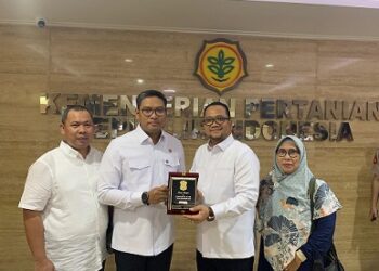 Wakil Menteri Pertanian (Wamentan) Sudaryono menerima kunjungan istimewa dari Wakil Wali Kota Tanjungbalai Muhammad Fadly Abdina,