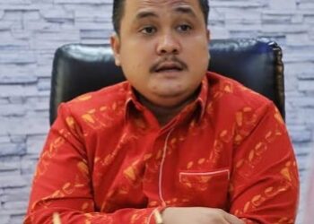 Topan Obaja Ginting Kadis PUPR Sumut yang terjaring OTT KPK. (Foto Ist)