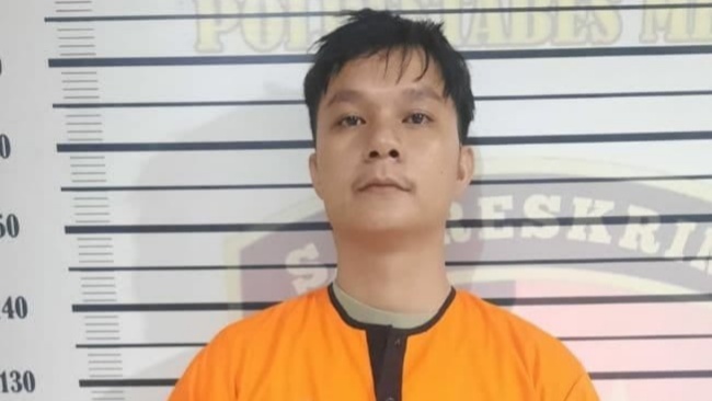 Pelaku curanmor mahasiswa Universitas HKBP Nommensen Fasiduhu Baene. (Foto Ist)