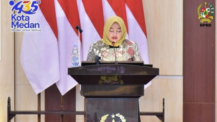 Wakil Ketua Fraksi Hanura - PKB Roma Uli Silalahi SST MKM