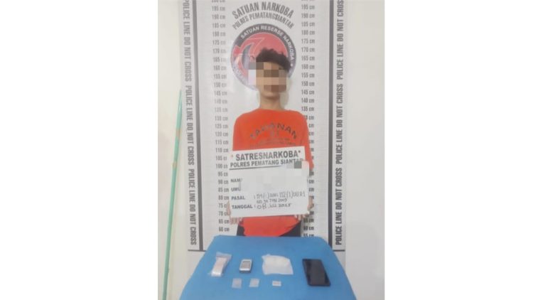 Pelaku ASD beserta barang bukti