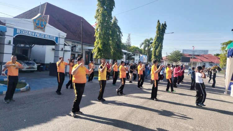 Personil Polres Tanjungbalai Olahraga Bersama Pemko Memperat Silaturahmi