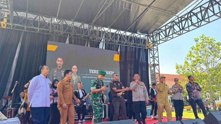 ketertiban masyarakat (kamtibmas), Kapolres Simalungun AKBP Marganda Aritonang, S.H. S.I.K. M.M hadiri Lepas Sambut Dandim 0207/Simalungun