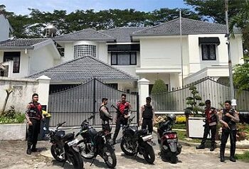Kediaman pribadi Kepala Dinas PUPR Sumut Topan Obaja Ginting atau Topan Ginting ( TOP) di Royal Sumatera, Jln. Jamin Ginting Km 8, Mangga, Medam Tuntungan yang digeledah KPK. (Foto Ist)