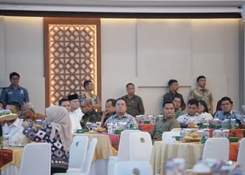 Wali Kota Pematangsiantar Wesly Silalahi SH MKn menghadiri Focus Group Discussion (FGD) bersama Gubernur Sumut Muhammad Bobby Afif Nasution SE MM, di Aula Raja Inal Siregar Kantor Gubernur Sumut