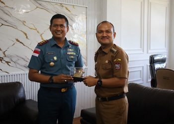 Wali Kota Tanjungbalai Mahyaruddin Salim terima kunjungan silaturahmi DanLanal TBA Letkol Laut (P) Agung Dwi HD MTr Opsla CTMP 