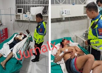 Personil Unit Gakkum melihat kondisi jenajah Zul Fahmi Hafis dan juga Diyantara kondisi luka berat