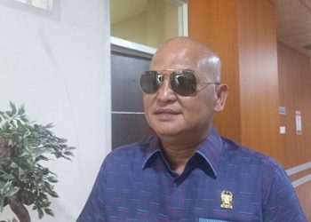 Ketua Fraksi PDI Perjuangan DPRD Medan Robi Barus SE. (Foto Romulo)